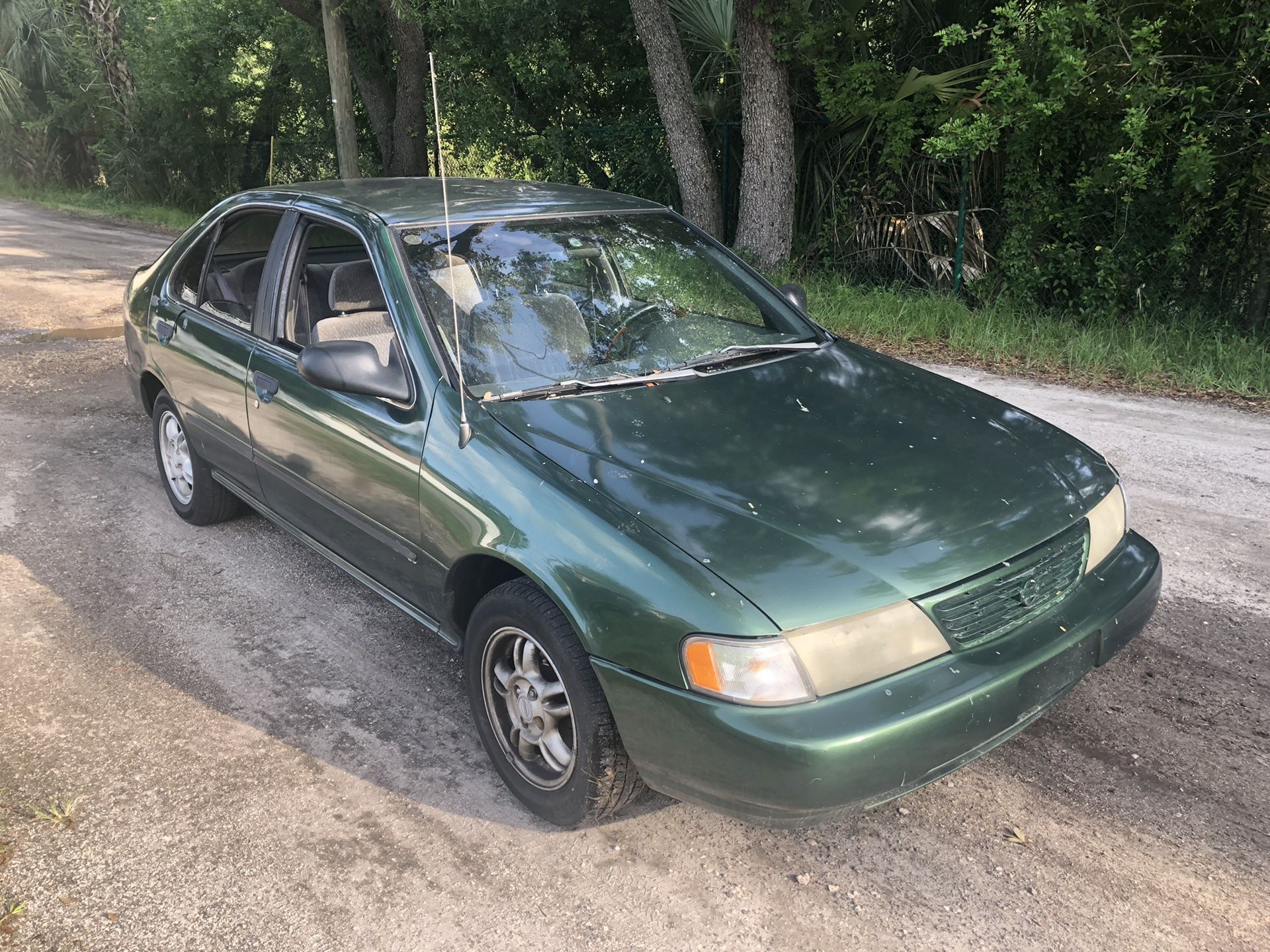 1998 Nissan Sentra