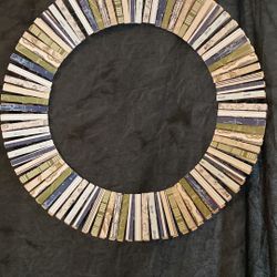 Reversible Clothespin Wreath