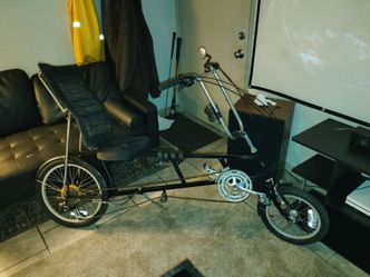 1990's  EZ1 Super cruiser Recumbent bike in excellent condition