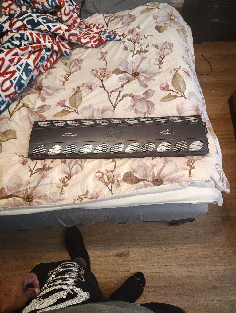 Audiopipe 3000.1 Amplifier