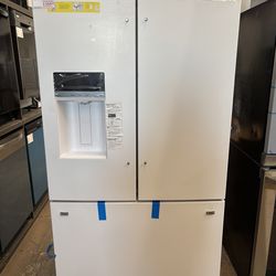 New Frigidaire 36” 27.8 cu ft French Door Refrigerator