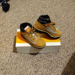 Gently Used Pre School Timberland Boots Sz 2.5!