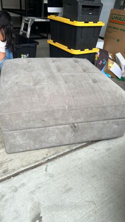 Ottoman free pick up