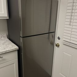 FRIDGE , STAINLESS 