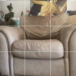 Italian leather Lounger Chair