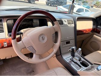 2006 Lincoln Navigator