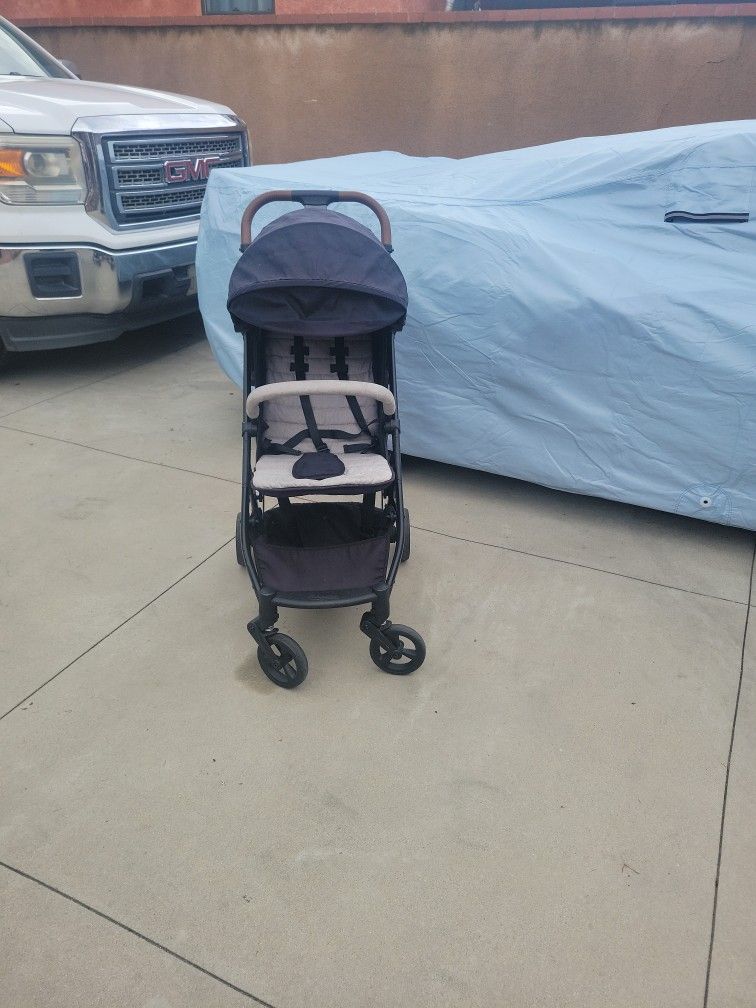 3Dquickclose CS+ Compact Fold Infant Baby Stroller, Black