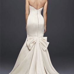 USED Truly Zac Posen Seamed Satin Wedding Dress