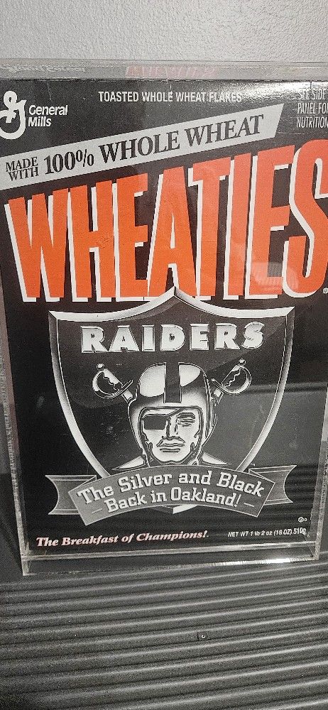 1995 Wheaties Raiders Unopened Box