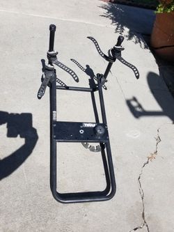 THULE BIKE RACK