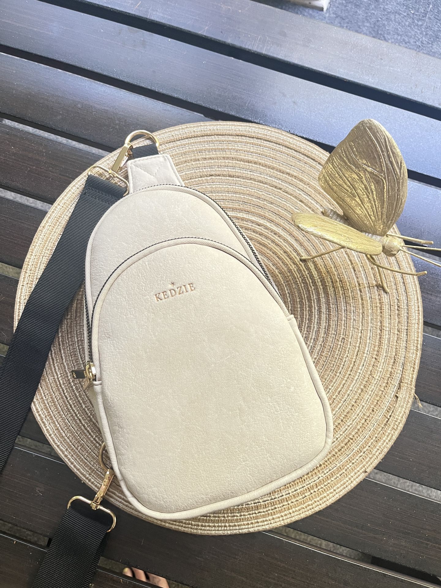 Cream Kedzie Crossbody Sling Bag With Elegant Design