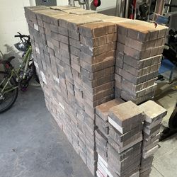 Brick Pavers.  6”x9”.   500 Pcs Available 