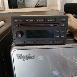Ford Radio