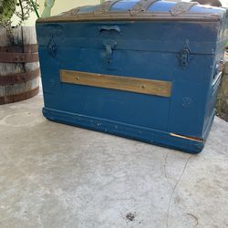 Old trunk