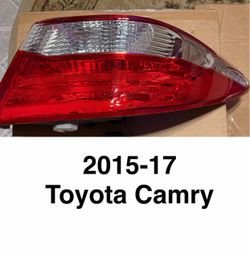2015-17 Toyota Camry Tail Light New