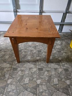 Wood End Table with Tapered Legs