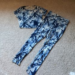 WOMEN’S TIE DYE SET