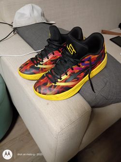 Puma  Stewie 2s. Size 10.5