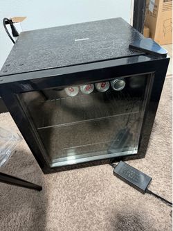 Mini fridge