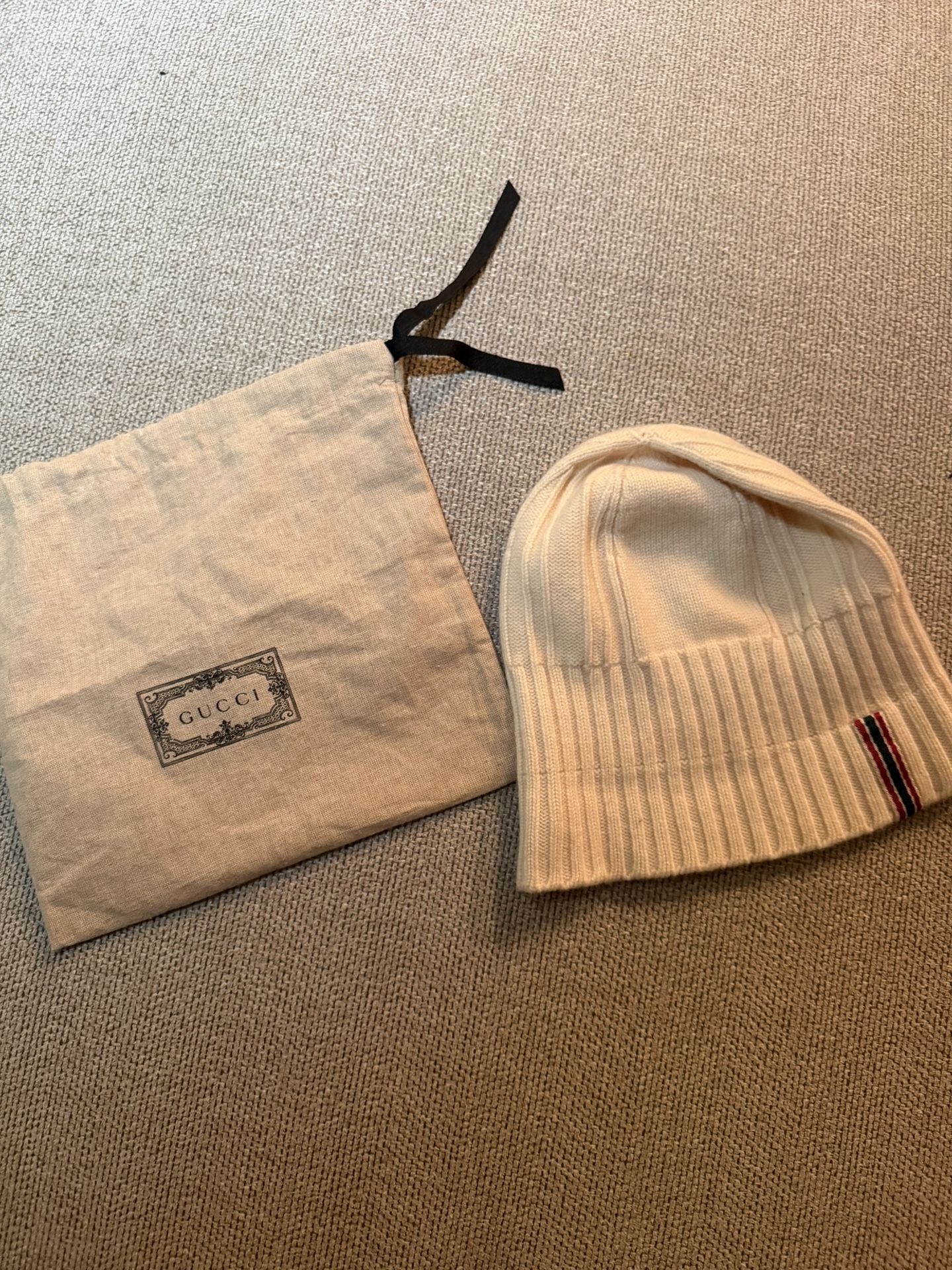 New Gucci wool hat.
