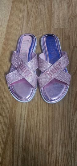 Pink Juicy Couture Yorri slide sandals