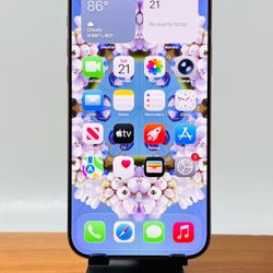 Apple iPhone 16 PRO MAX 256GB UNLOCKED -Scratches