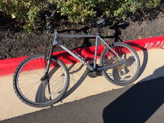 Diamondback Outlook 26" Mountain Bike