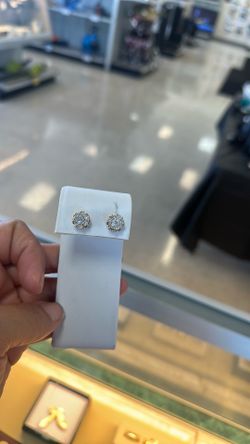 Earring