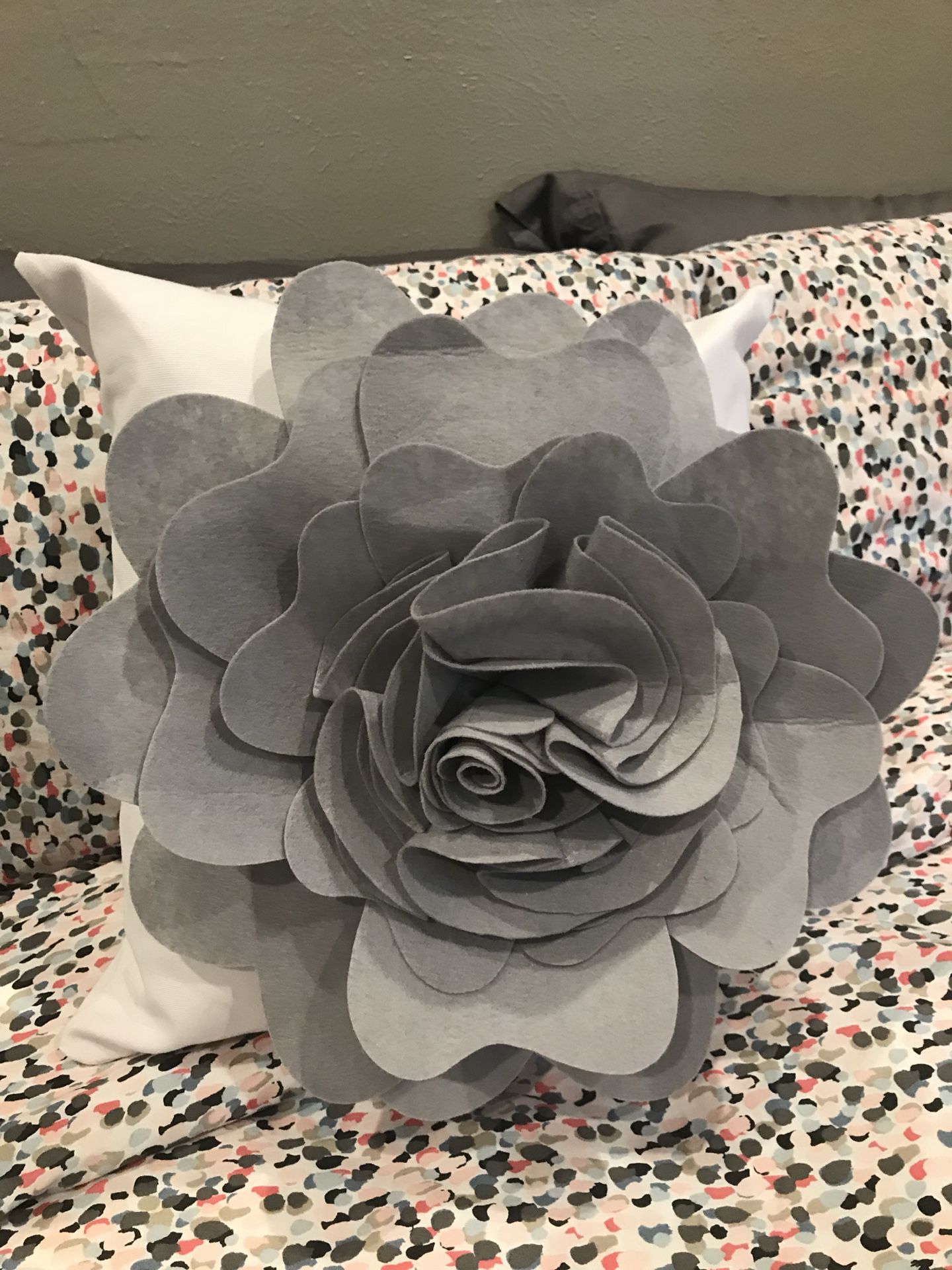 3D floral pillow