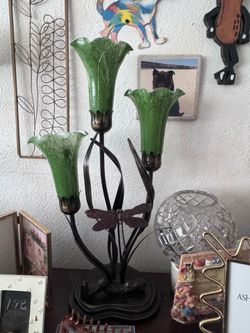 Dale Tiffany tulip lamp WORKS