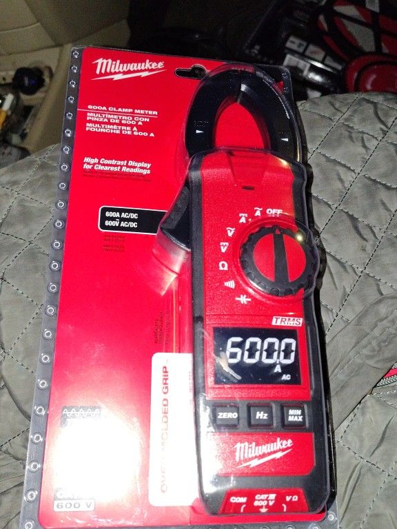 Milwaukee Clamp Meter
