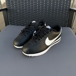 Nike Cortez