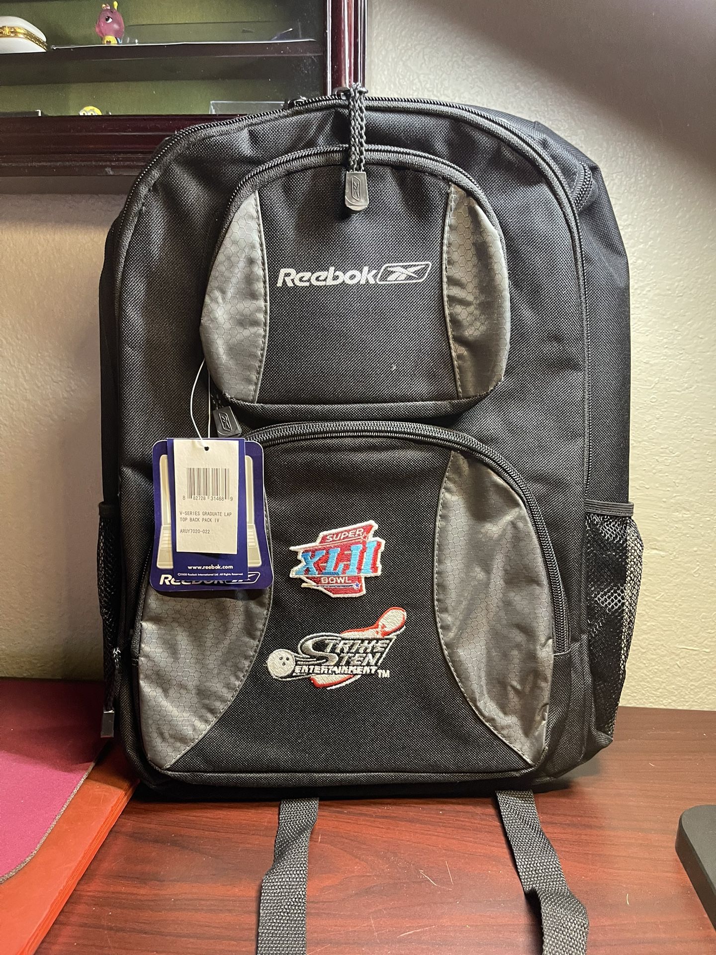 Reebok V-Series Graduate laptop backpack IV XL II