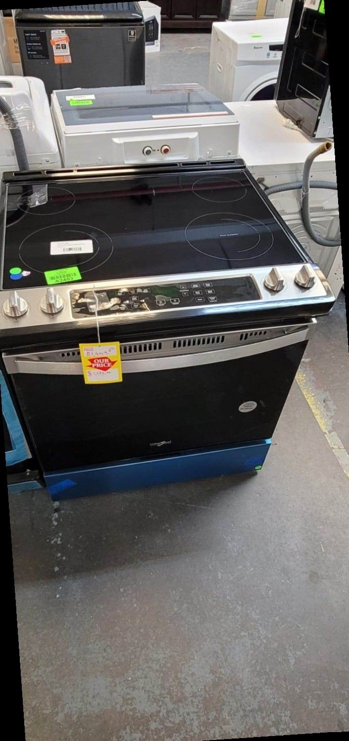 Whirlpool WEE515S0LZ 4.8-cu ft Slide-In Smooth Top Electric Range Stove