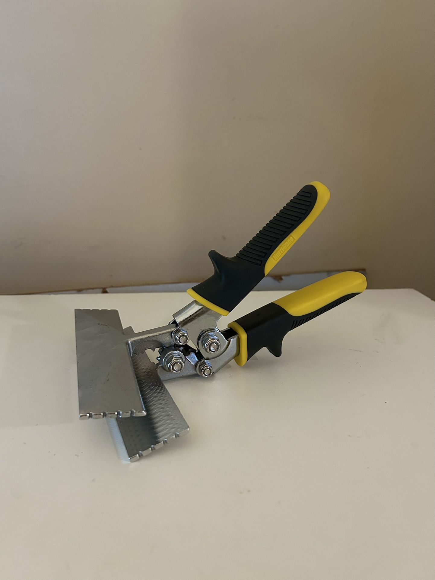 6 Inch Metal Bender Tool – Hurricane Seamer for Sheet Metal Work