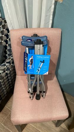Carex Folding Crutches