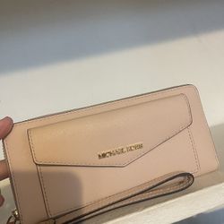 Mk Wristlet