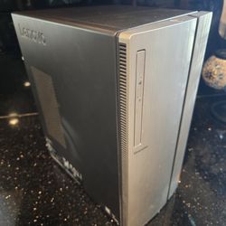 Lenovo Desktop - Win 11 Home 
