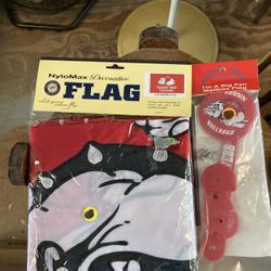 Gardner Webb, Banner, And Mailbox Flag