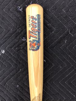 Detroit Tigers Baseball Bat never used. Collectibles