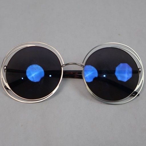 Vtg TWIGGY - Perverse Sunglasses