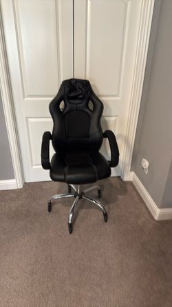 Black Racing Style Gaming Chair