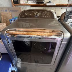 Whirlpool Dryer – Works Great – FREE Matching Washer Included
