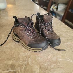 Kids Hiking Boots / Shoes