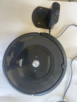 iRobot Roomba Robot Vacuum with Charging Dock