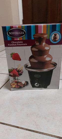 Chocolate fountain $5