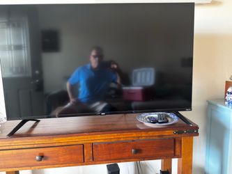 ONN Roku TV Flat Screen Television