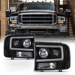 SPYDER 99-04 Ford F250 Super Duty Projector Headlights - Light Bar Black PRO-YD-FF25099V2-LB-BK - (contact info removed)