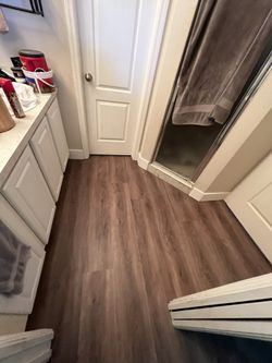 Vinyl Laminate Flooring 