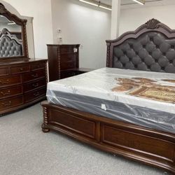 King Bedroom Set